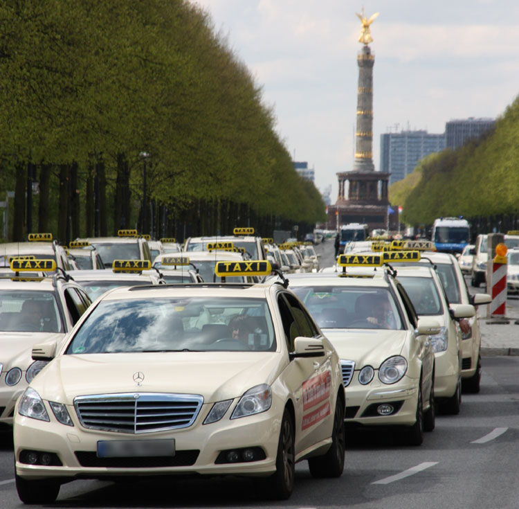 Taxi Demos in Berlin, Hamburg, London und Paris am 11. Juni 2014