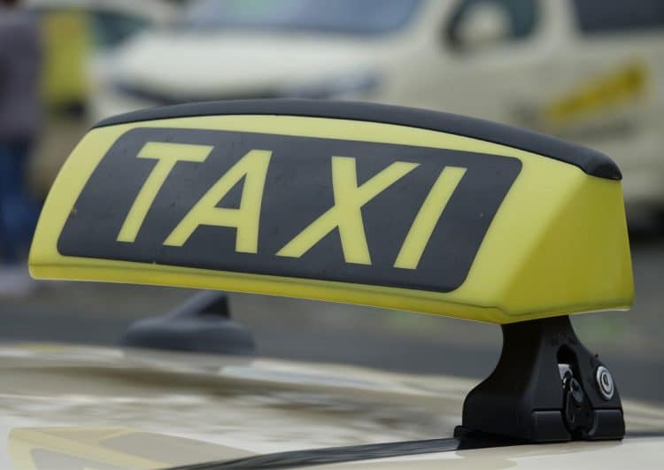 Erste Lesung PBefG: Taxi Deutschland warnt Politik vor folgenschweren Entscheidungen